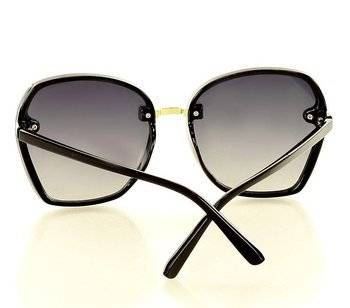 Minimalistyczne okulary przeciwsłoneczne MAZZINI GLAMOUR czarny